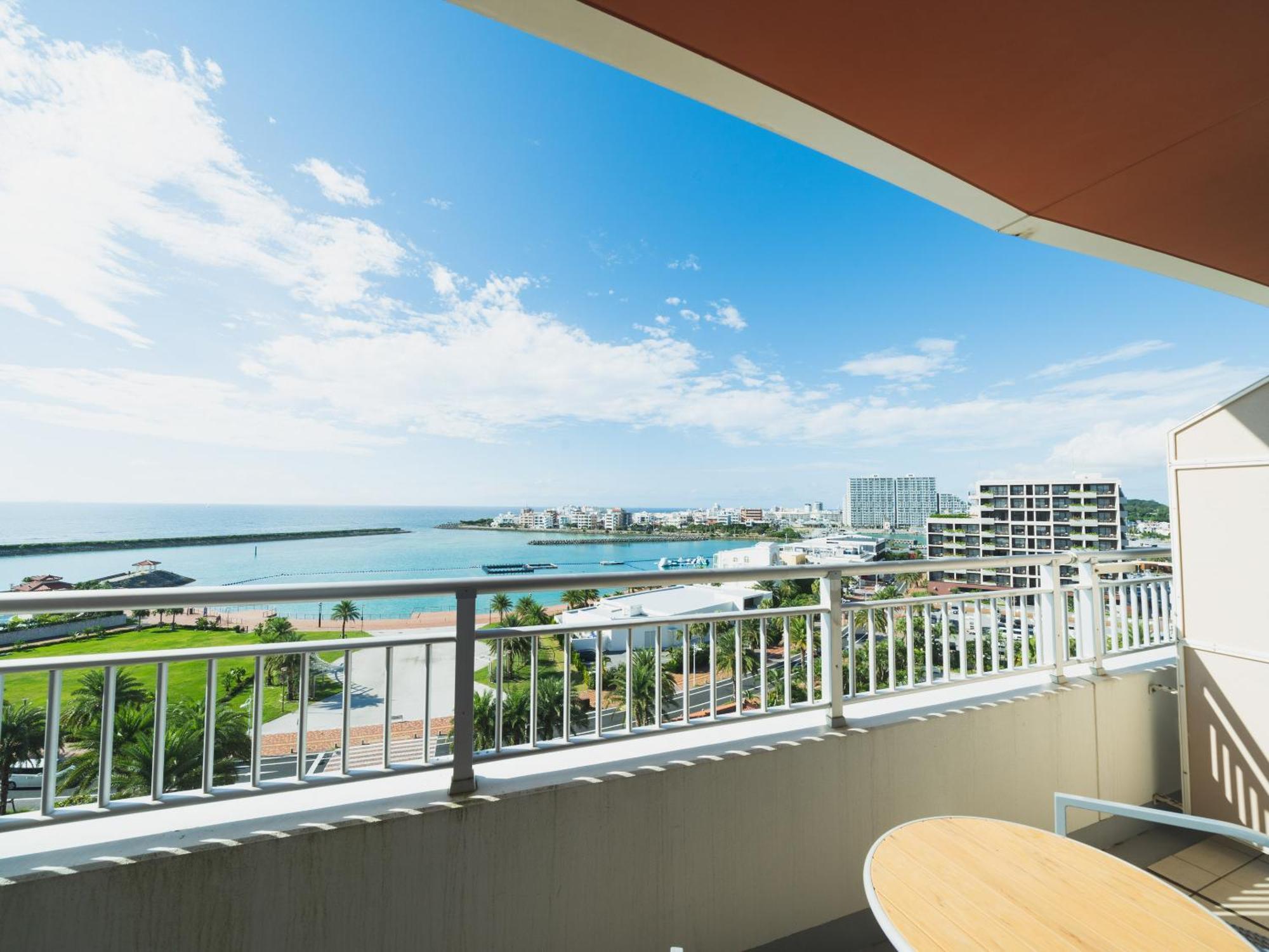 Hilton Okinawa Resort 4*